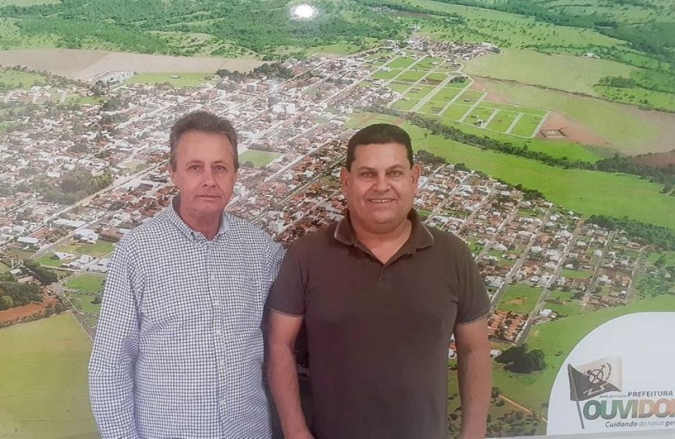 Na manha desta sexta-feira, 12 de maio, o prefeito Cebinha Nascimento recebeu a visita do prefeito de Ipameri, Jânio Pacheco.