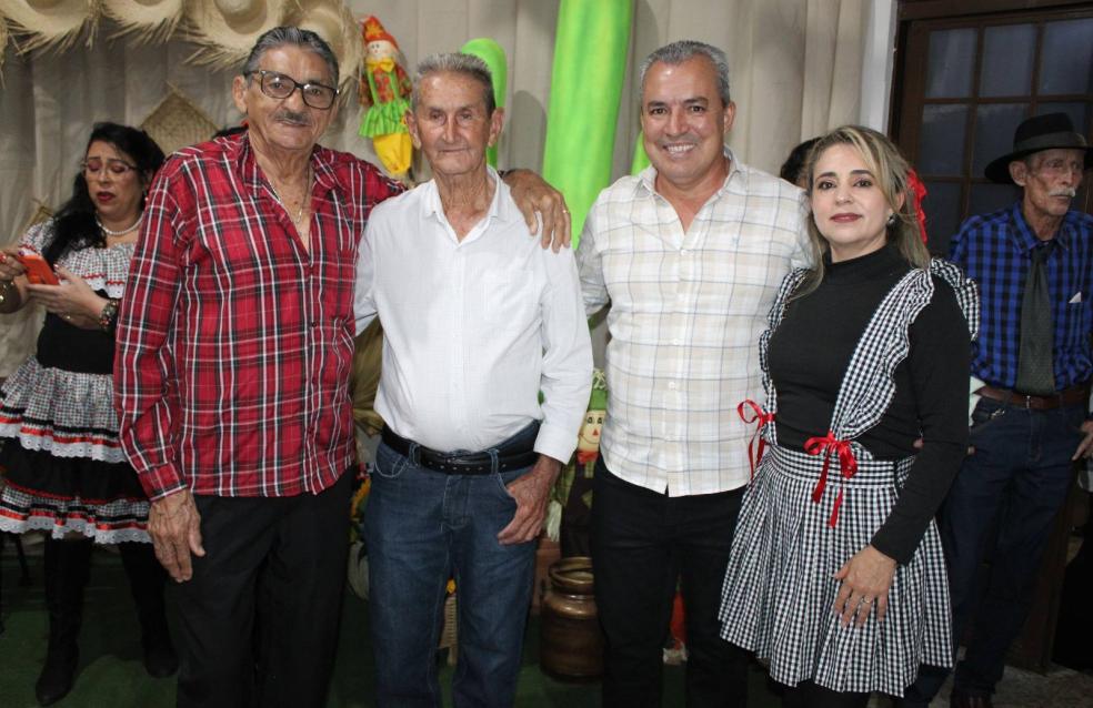 Arraiá da Melhor Idade.