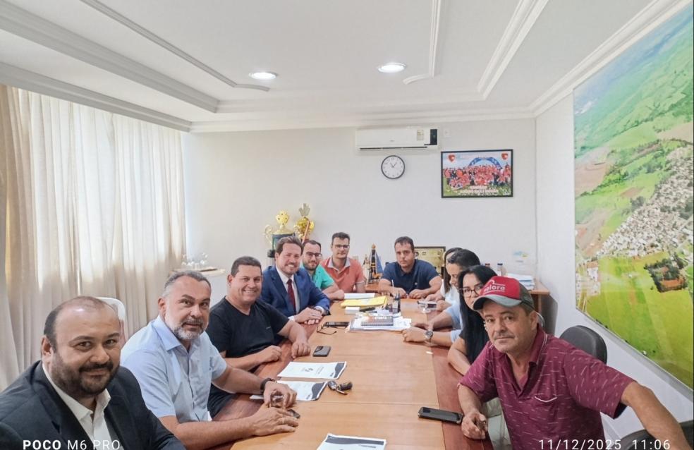 Reunião municipal ao CISAB.